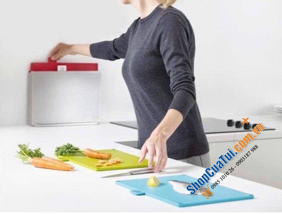 Set 4 thớt kháng khuẩn Joseph Joseph 60134 kích thước 34x24cm.