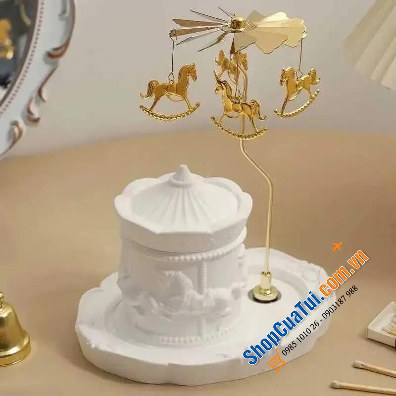 Sét nến thơm kèm giá đỡ nến xoay cao cấp.