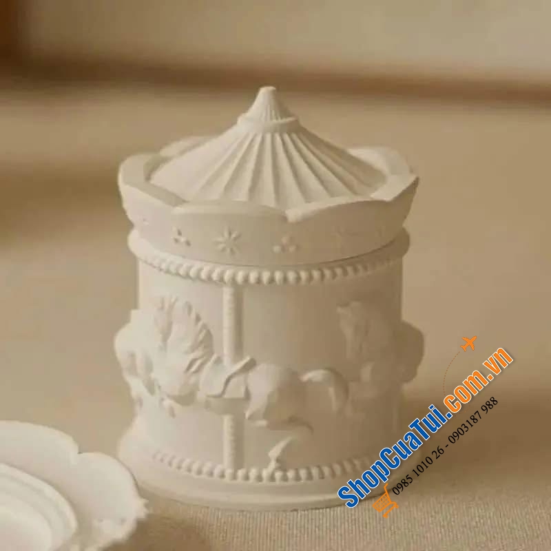 Sét nến thơm kèm giá đỡ nến xoay cao cấp.