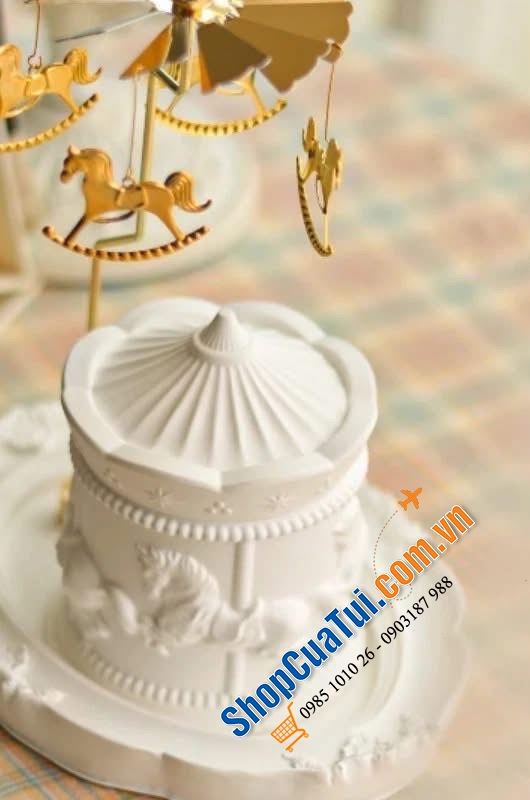 Sét nến thơm kèm giá đỡ nến xoay cao cấp.