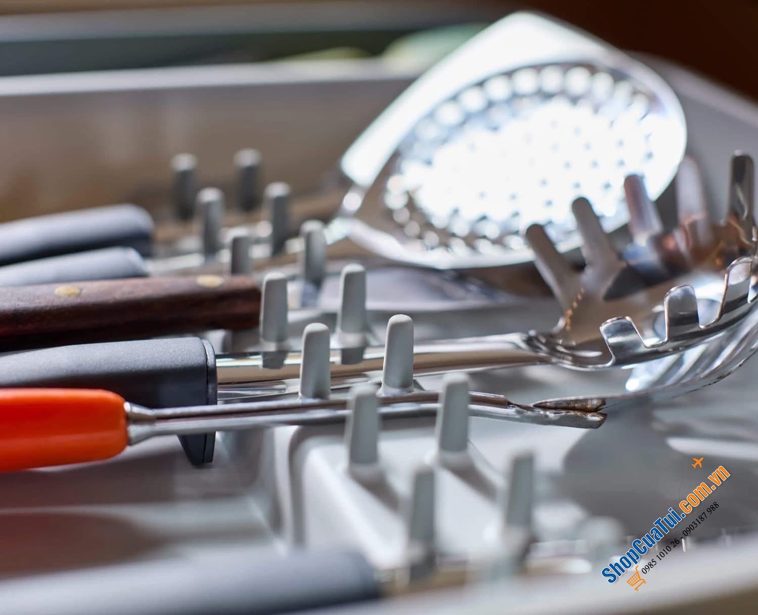 Khay đựng dụng cụ nhà bếp nới rộng Joseph Joseph 8500017.