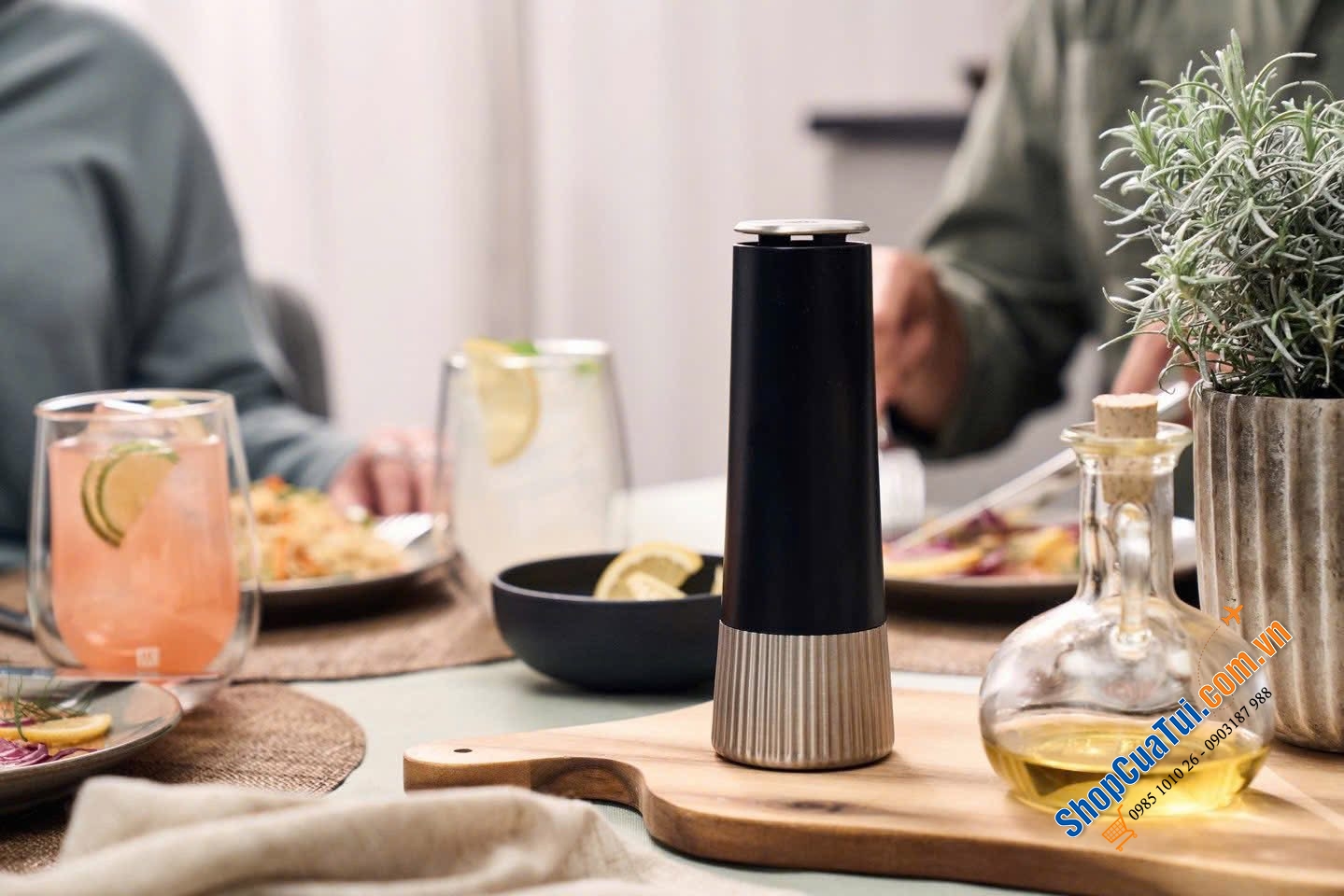 Xay tiêu muối Zwilling Spices Upside-Down.