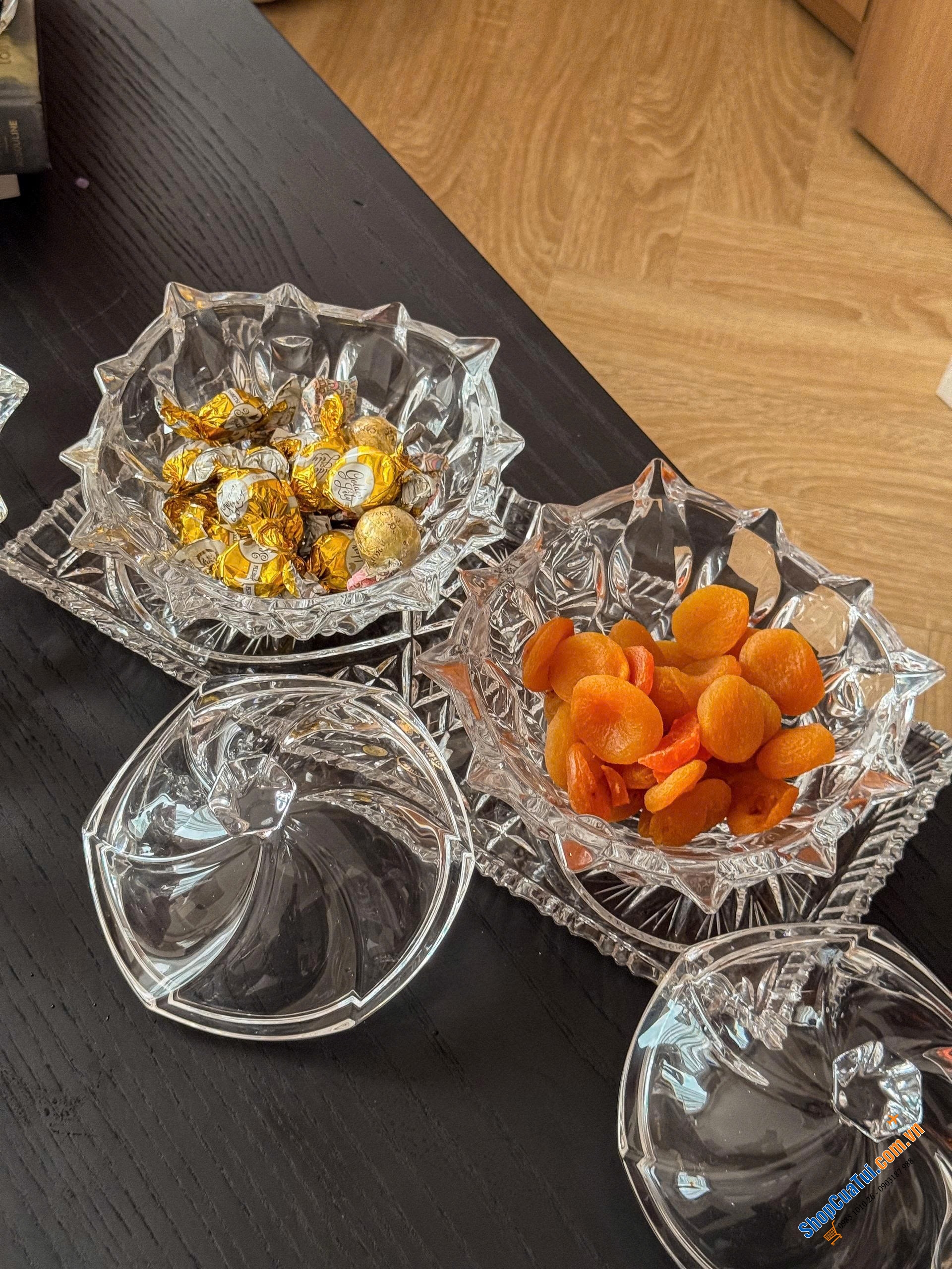 Full bộ Bohemia Samba Màu trắng Treasury vẫn rất nhẹ nhàng và tinh tế.