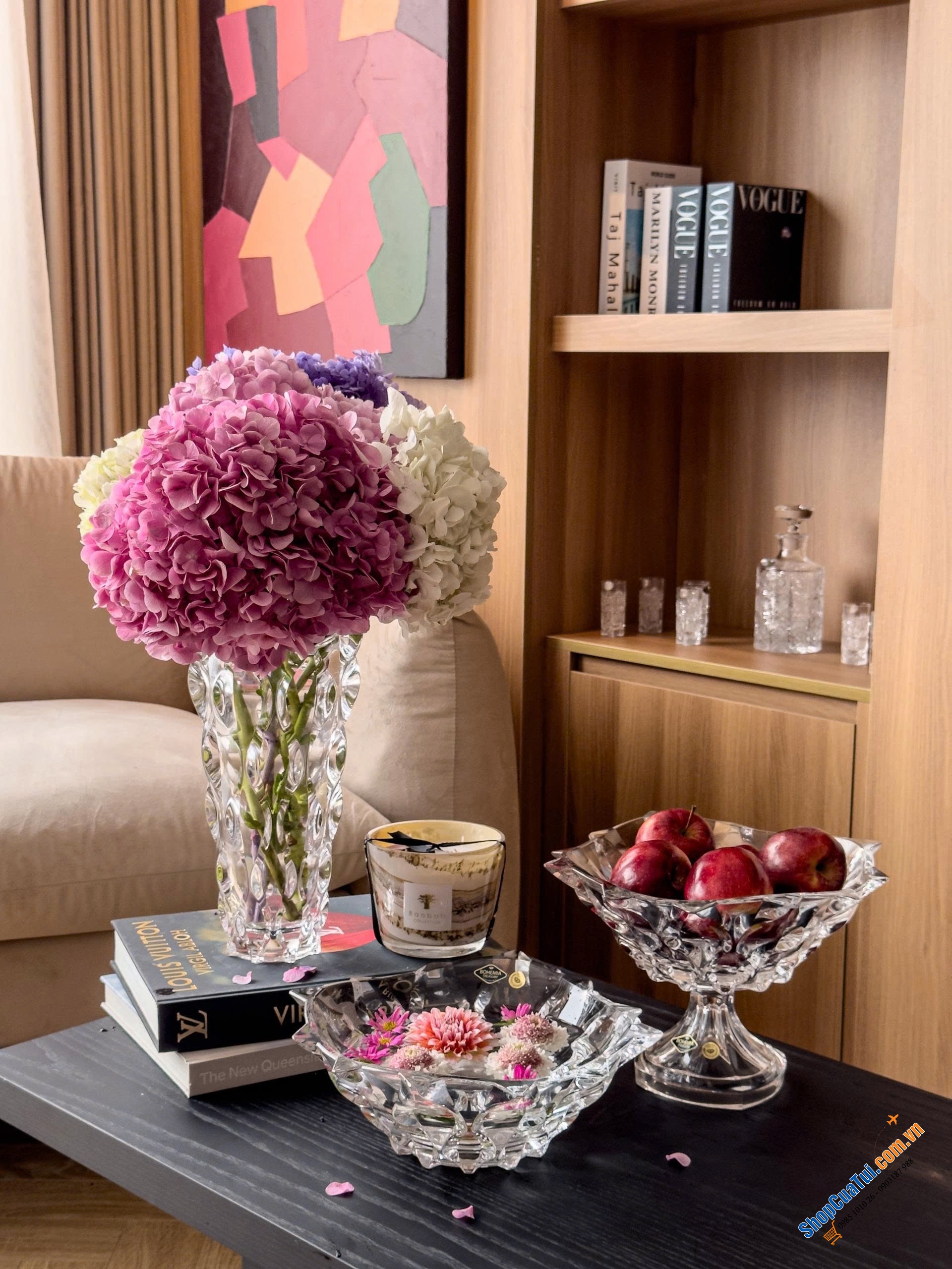 Full bộ Bohemia Samba Màu trắng Treasury vẫn rất nhẹ nhàng và tinh tế.