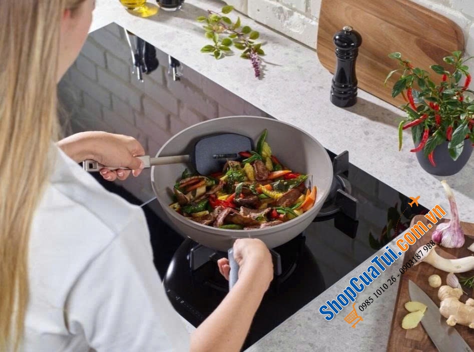 Chảo Fissler Ceratal Wok 30cm.