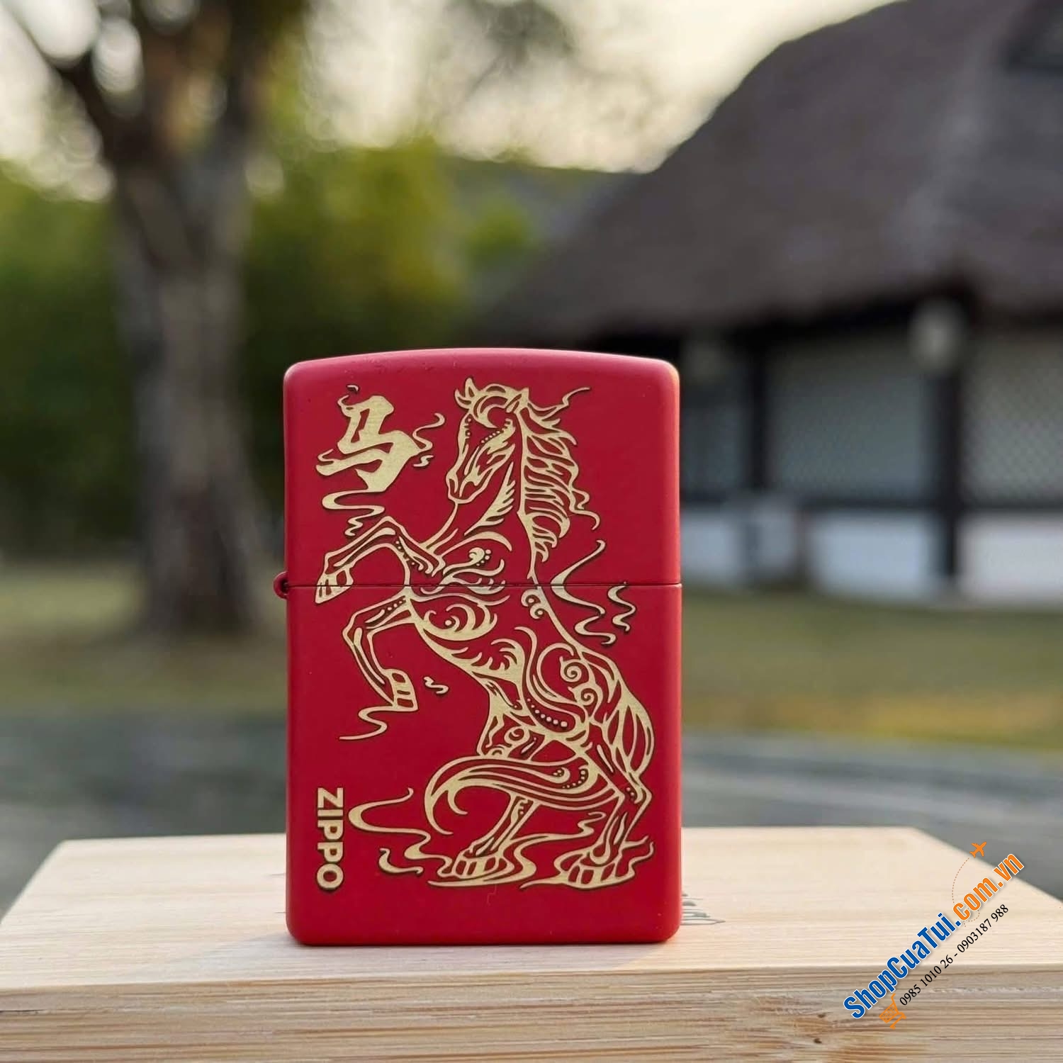 ZIPPO NGỰA VÀNG NỀN ĐỎ SIÊU HIẾM CẬP BẾN.