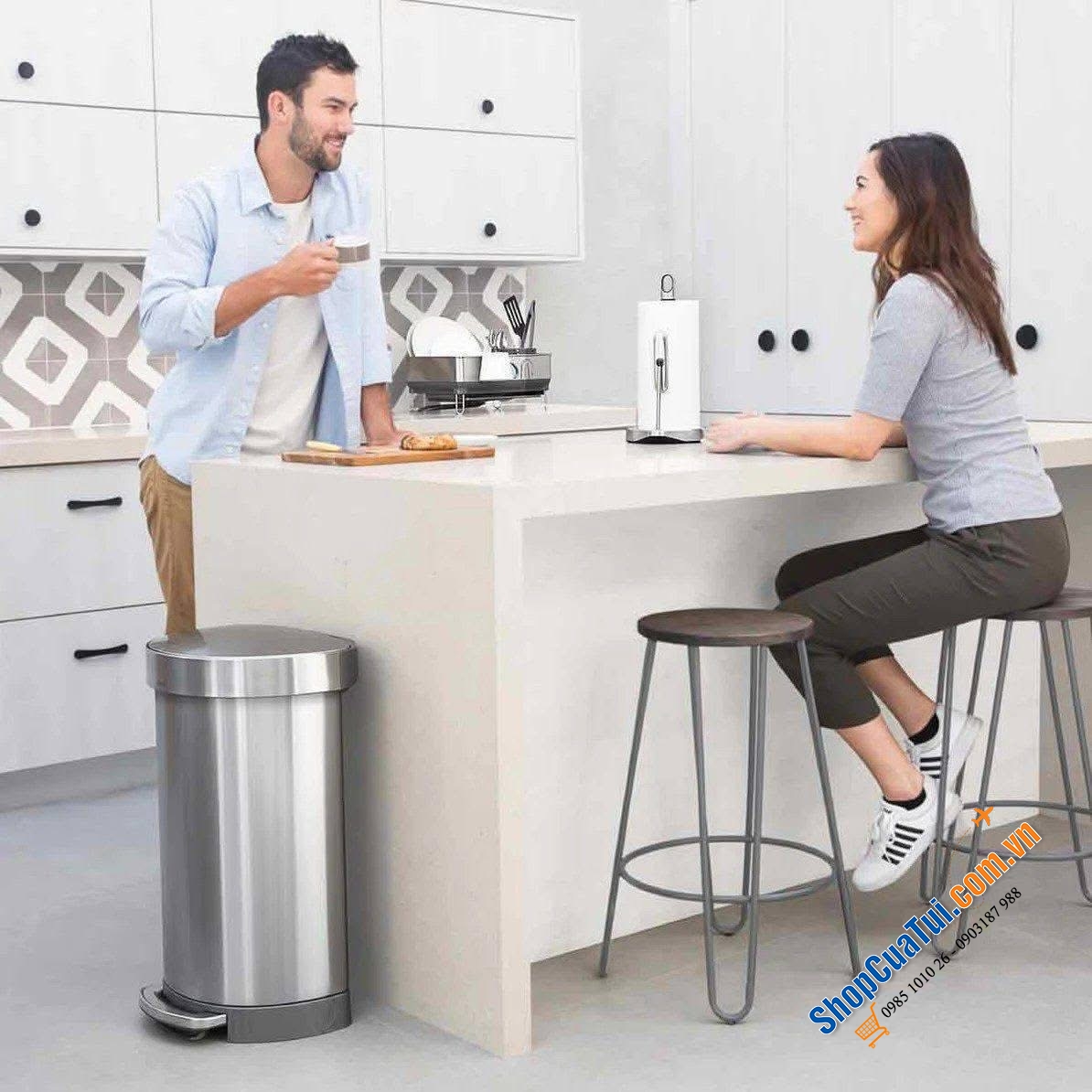 Thùng rác bán nguyệt Simplehuman 45l.
