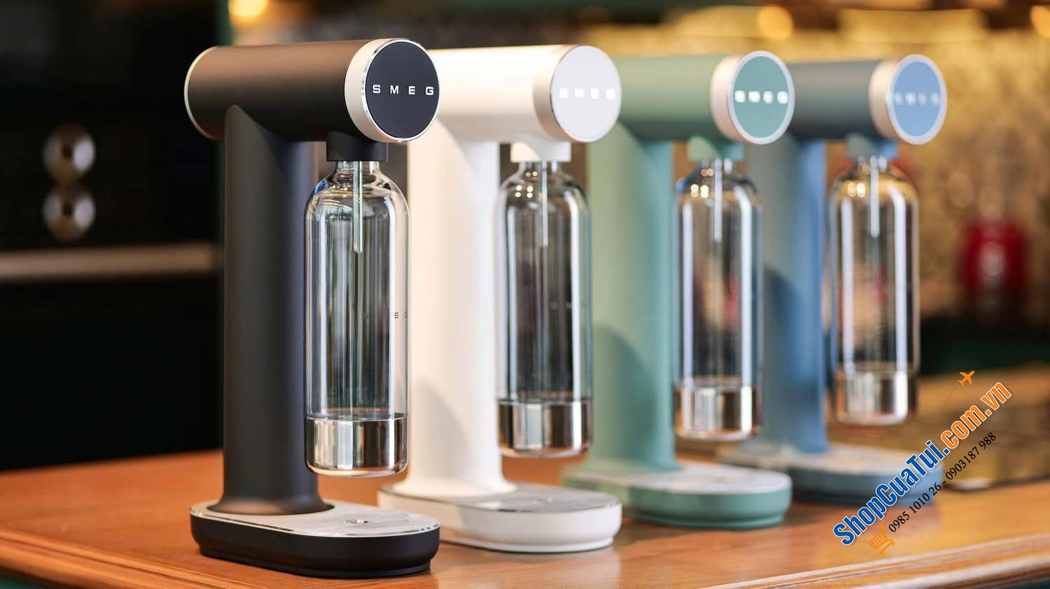 Máy tạo nước có ga không dùng điện SMEG SODA MAKER.