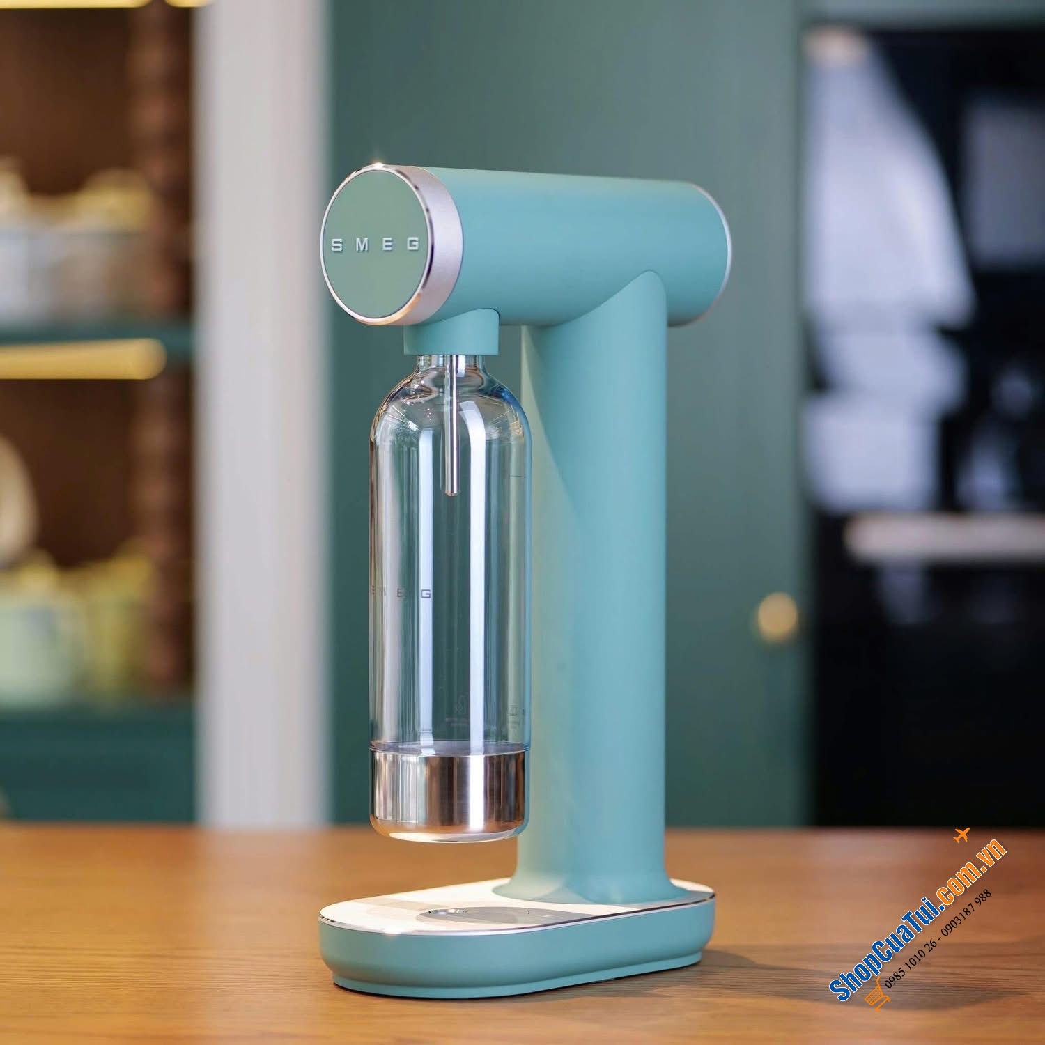 Máy tạo nước có ga không dùng điện SMEG SODA MAKER.