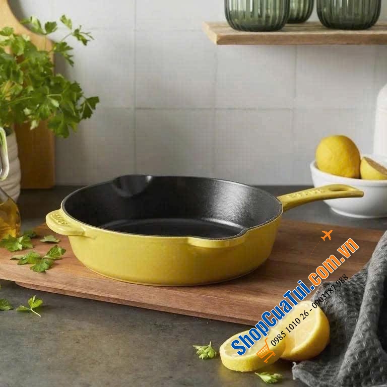 CHẢO GANG STAUB frying pan 22cm có tay cầm phụ - MADE IN FRANCE