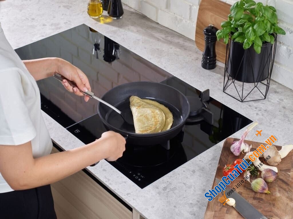 Chảo chống dính Fissler Ceratal Comfort 24 - 28cm.