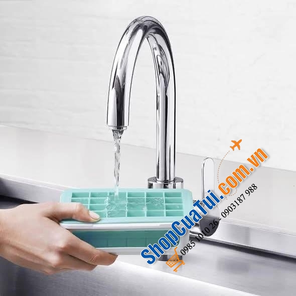 KHAY ĐÁ SILICON OXO.