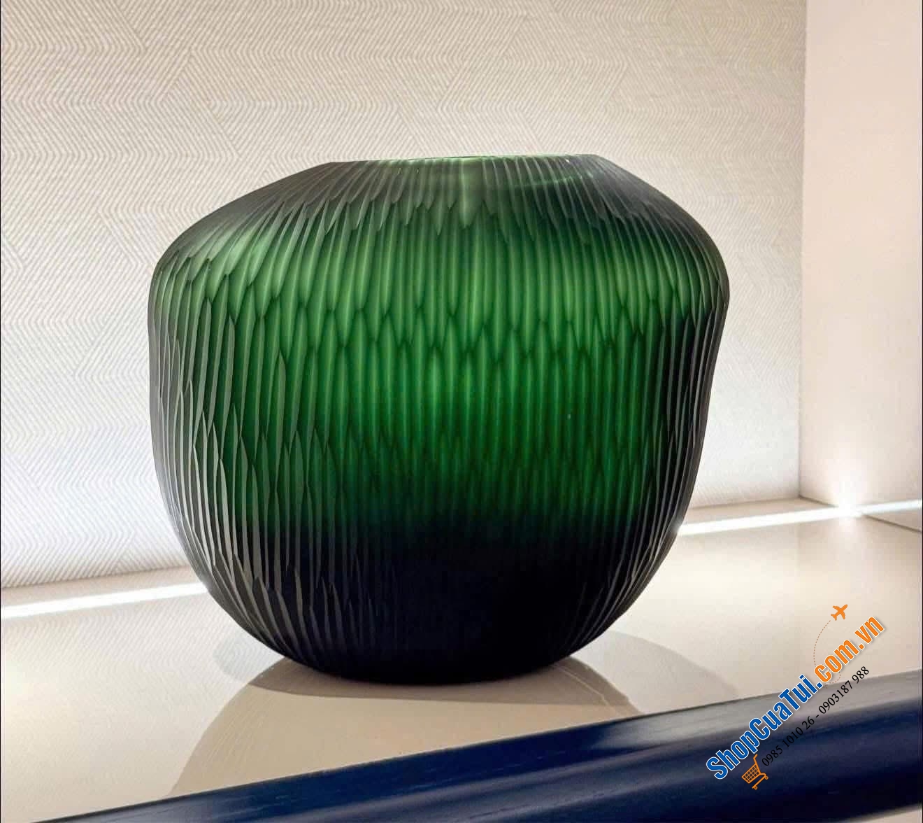 Bình hoa Carving Green Stain của IVV.