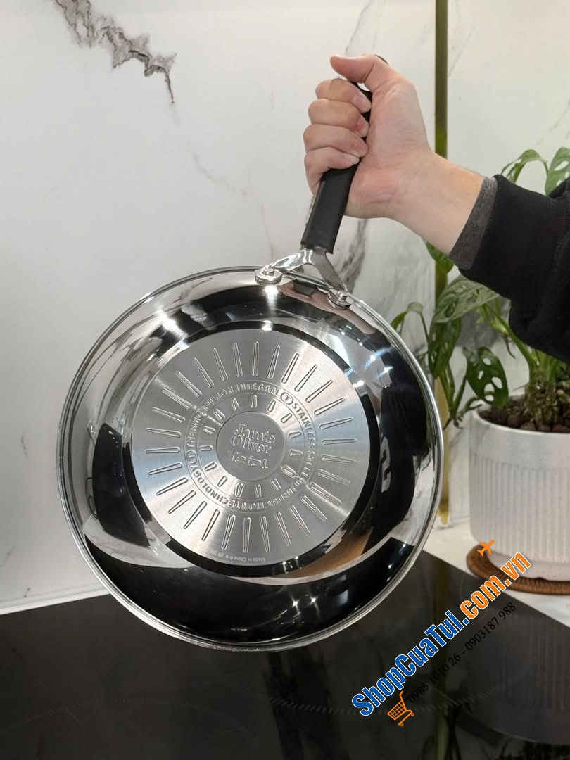 Chảo Wok Tefal Jamie Oliver by Home Cook E3031925 28cm dùng siêu sướng.