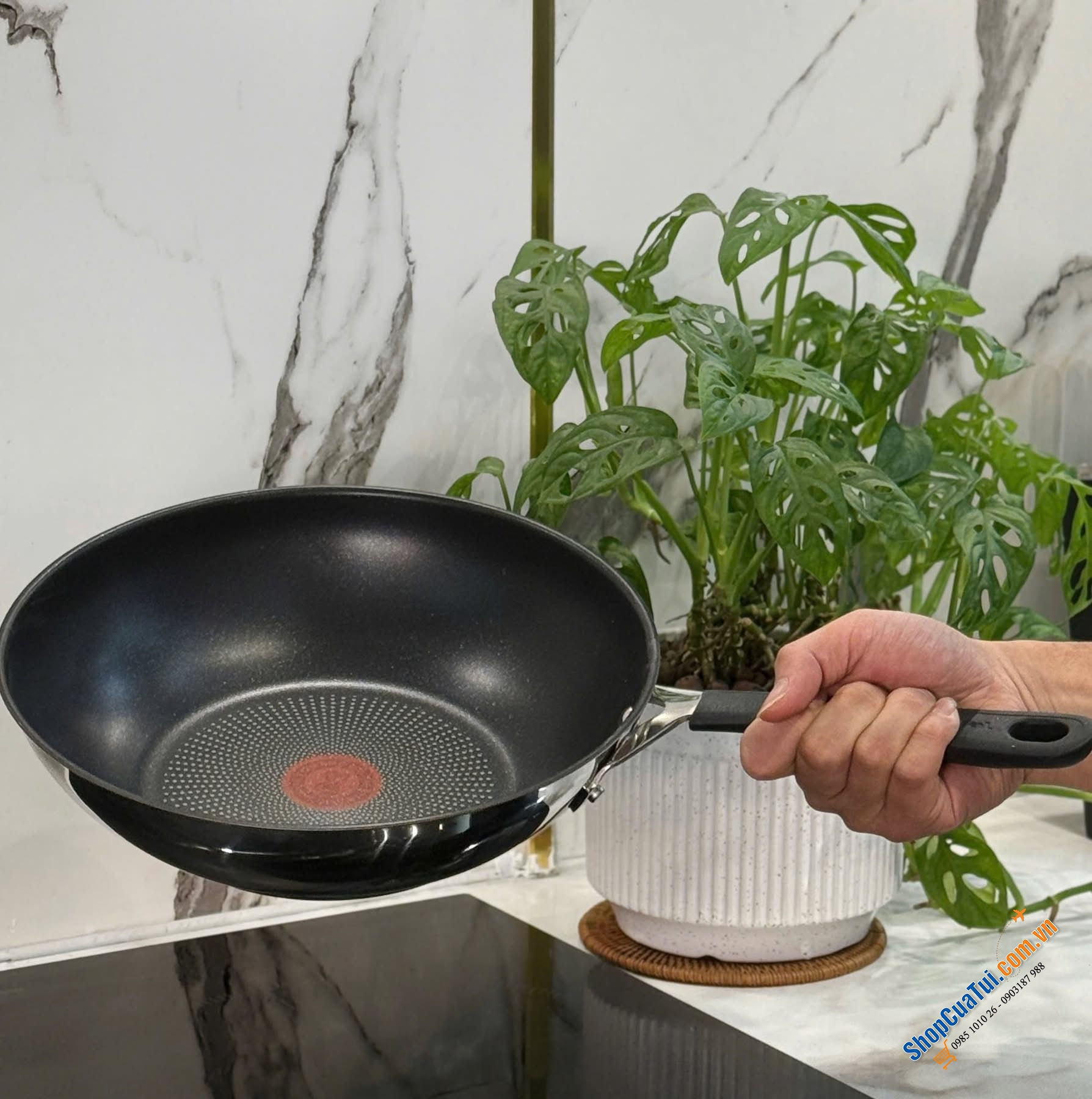 Chảo Wok Tefal Jamie Oliver by Home Cook E3031925 28cm dùng siêu sướng.