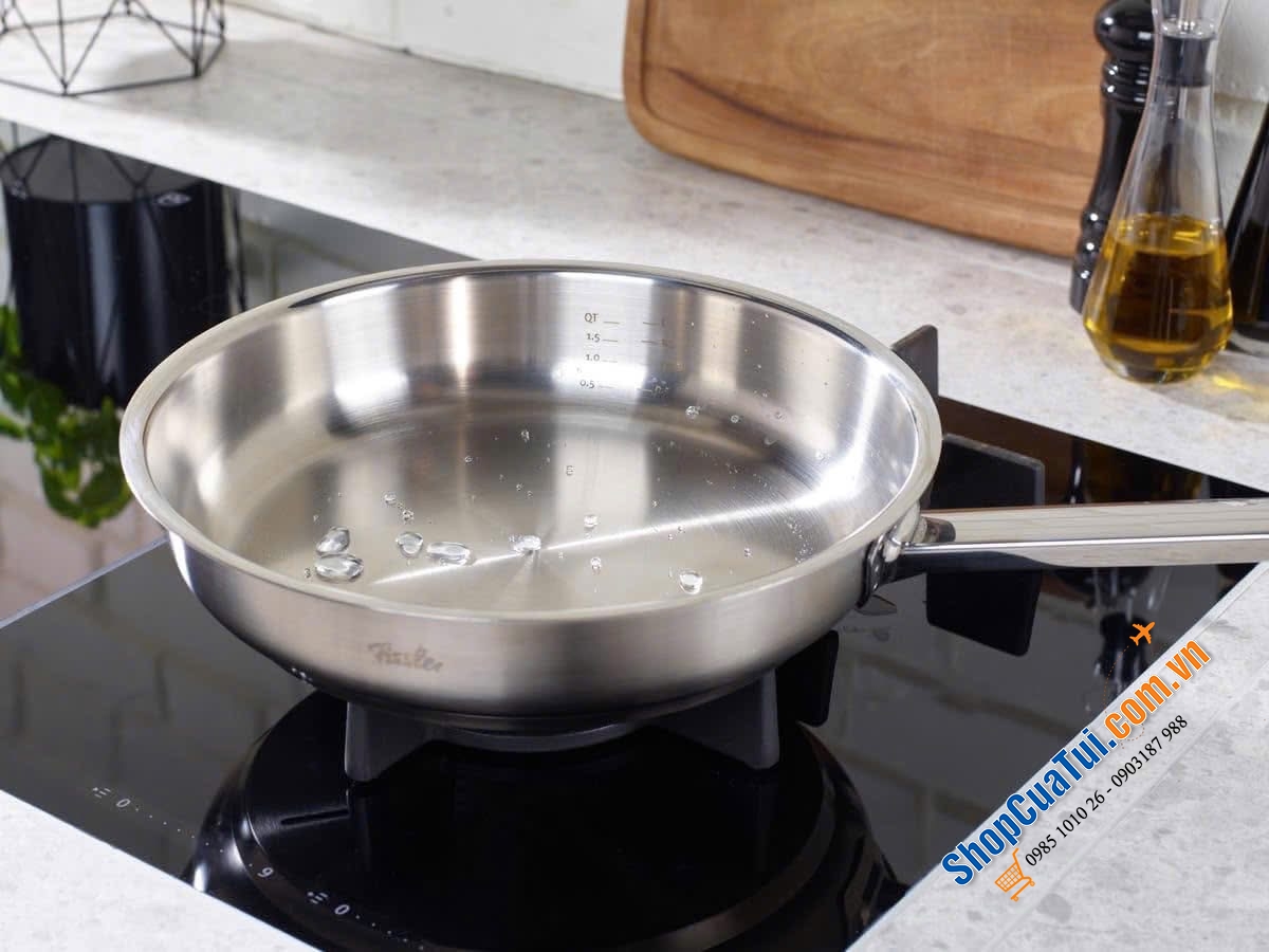 CHẢO INOX FISSLER PROFI LÒNG PHẲNG 28CM - MADE IN GERMANY.