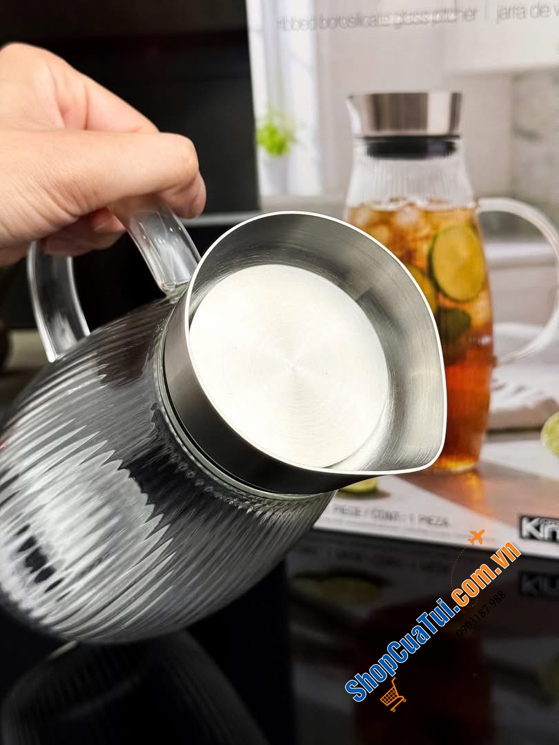 Bình đựng nước Crystal King 1,5lit vừa xinh vừa xịn như.