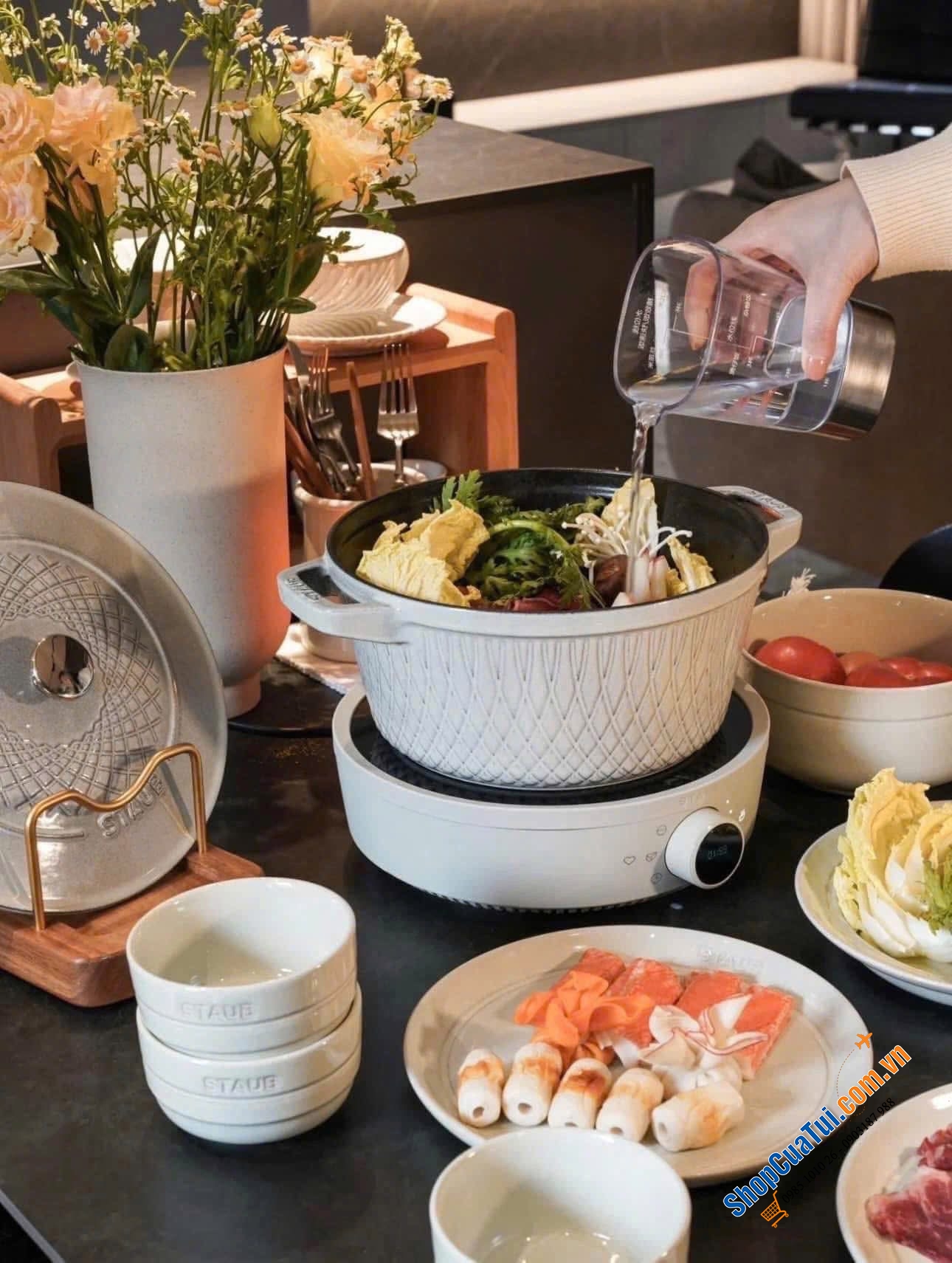 BẾP TỪ ĐƠN STAUB.