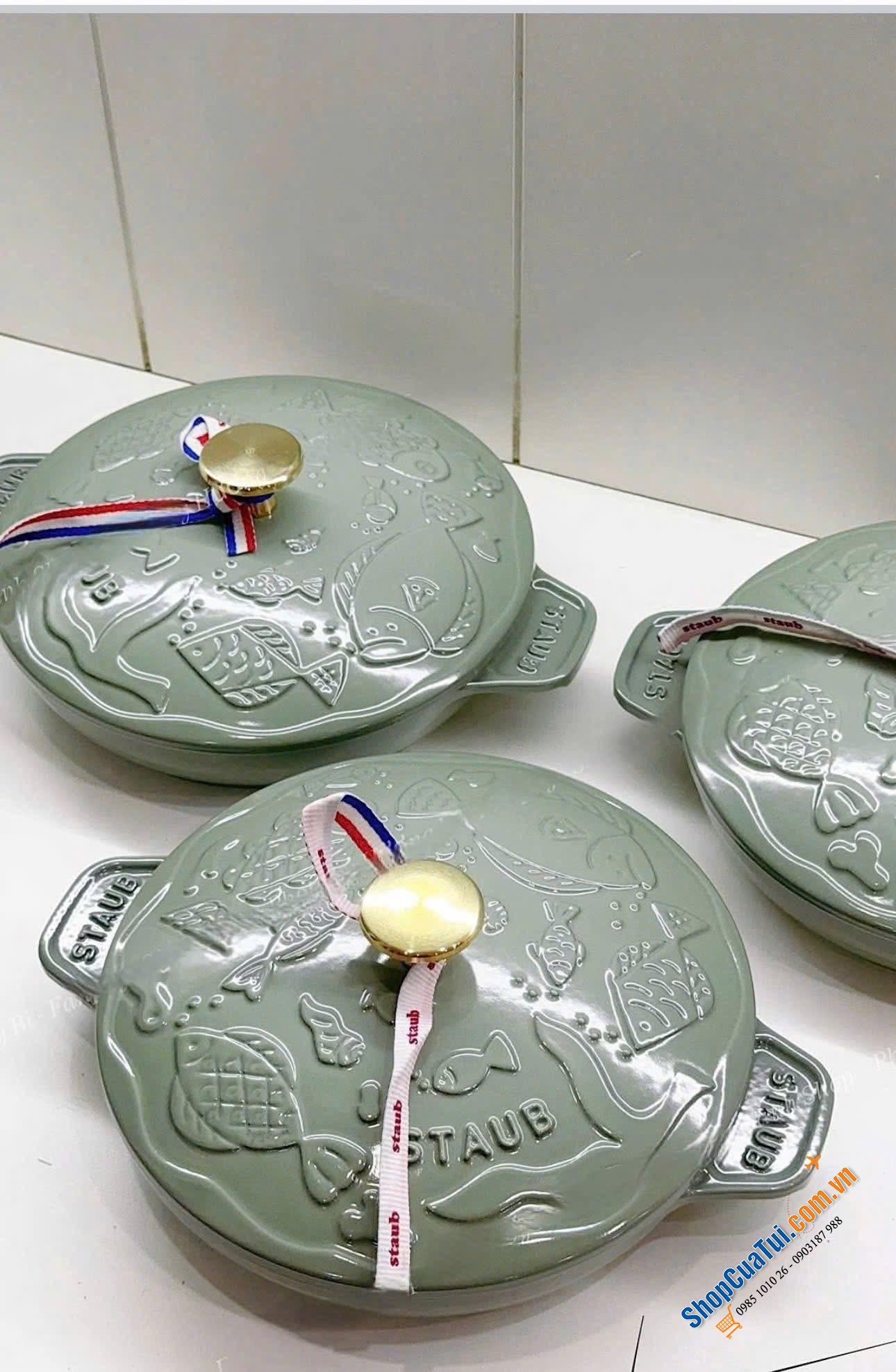 Chảo tròn 20cm và nồi oval 23cm xanh bạch đàn.