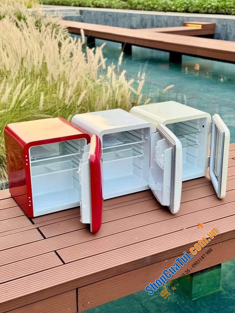 Tủ lạnh HCK 48L SC-46R-S mini retro vừa đựng mỹ phẩm – vừa giữ lạnh đồ uống – lại còn decor siêu đẹp.