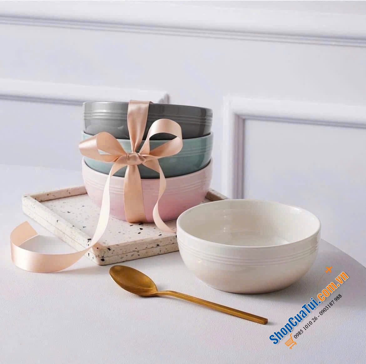 Set 4 Đĩa Le Creuset Cereal pastel 22cm & Set 4 bát Le Creuset Cereal 16cm xinh xỉu luôn.