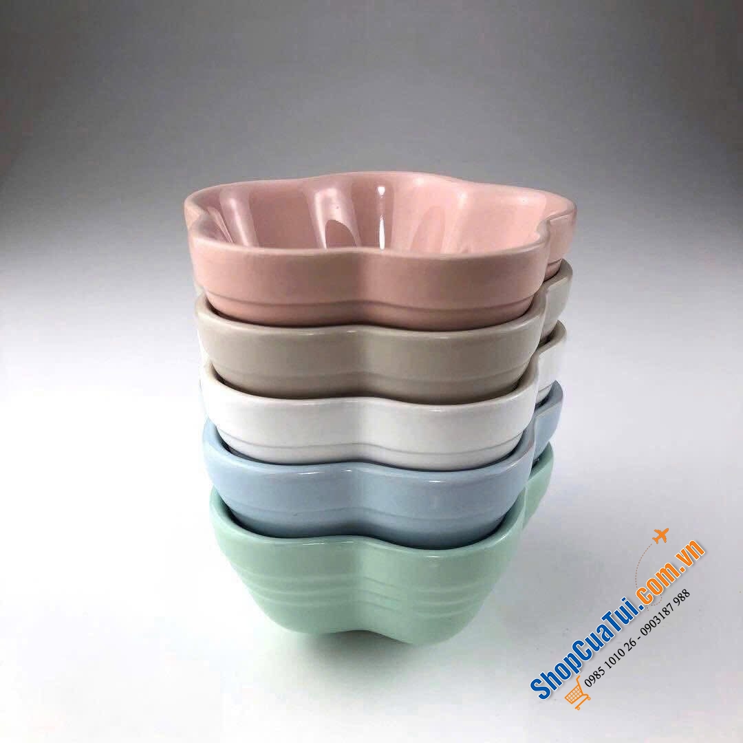 Set bát chấm hoa Le Creuset 8cm – nhỏ xinh.