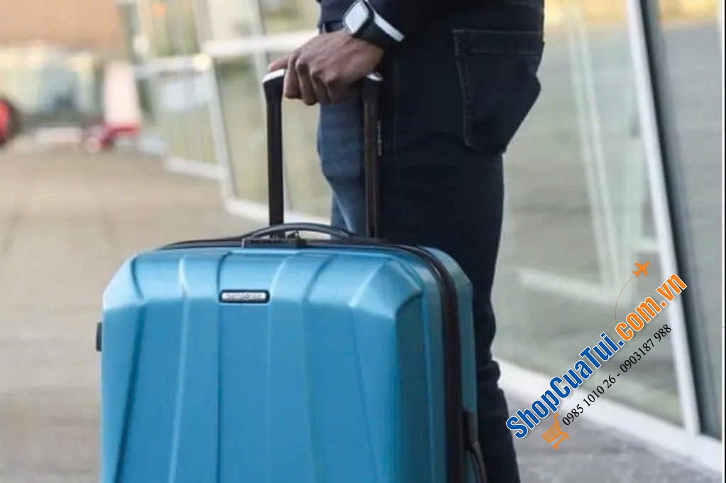 Vali SAMSONITE Centric 2 Hardside Expandable Luggage size 20 inches.