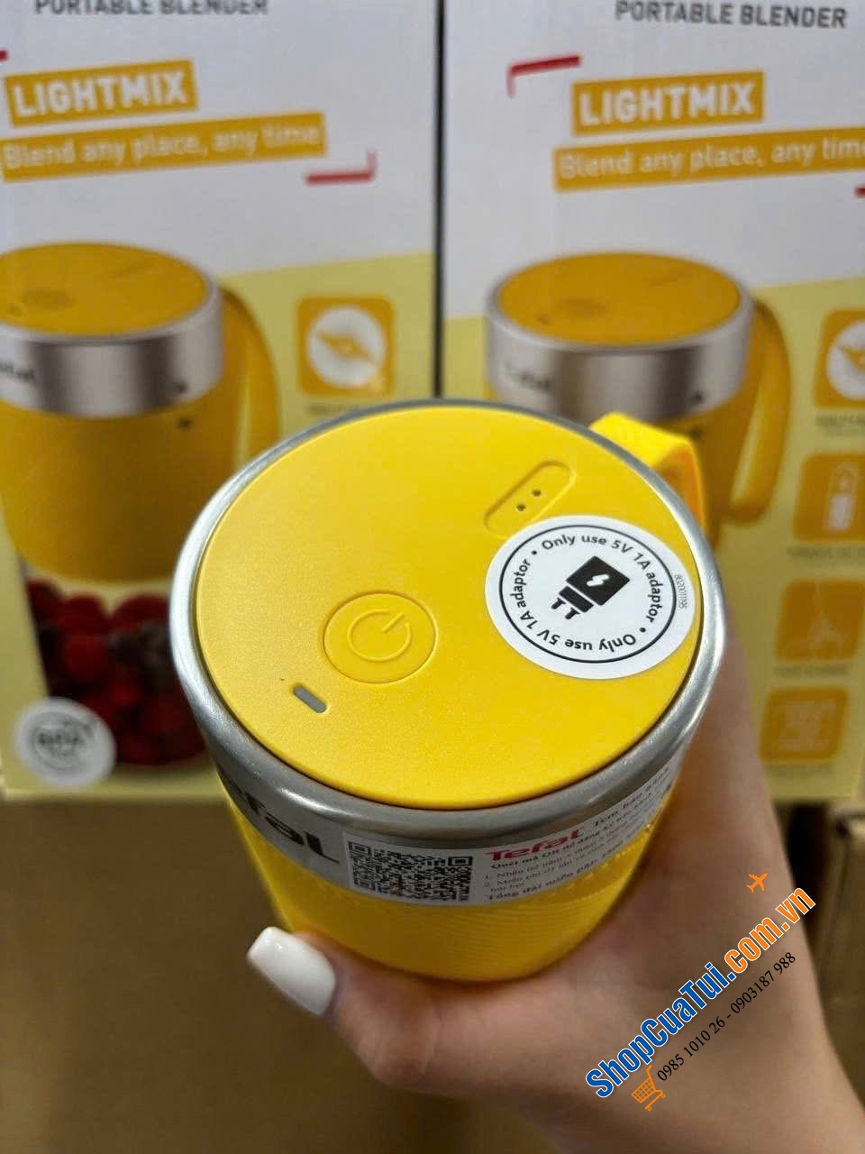 Tefal LightMix on-the-go – màu vàng và màu xanh mint pastel siêu xinh.