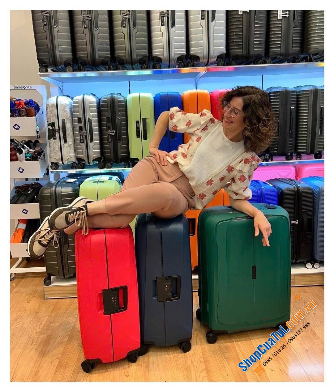 Vali SAMSONITE ESSENS SPINNER  - Khoá ngoàm - Siêu nhẹ - Made in EU xịn sò.