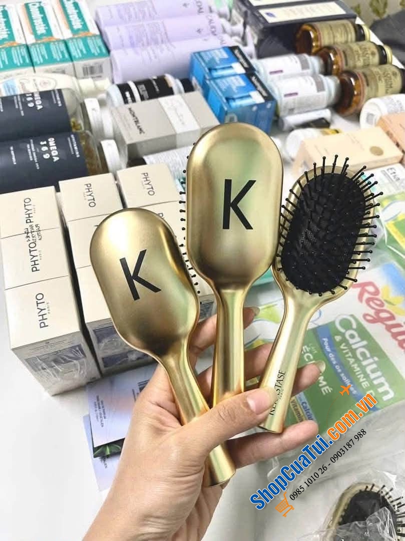 LƯỢC GỠ RỐI MASSAGE KERASTASE GIFT.