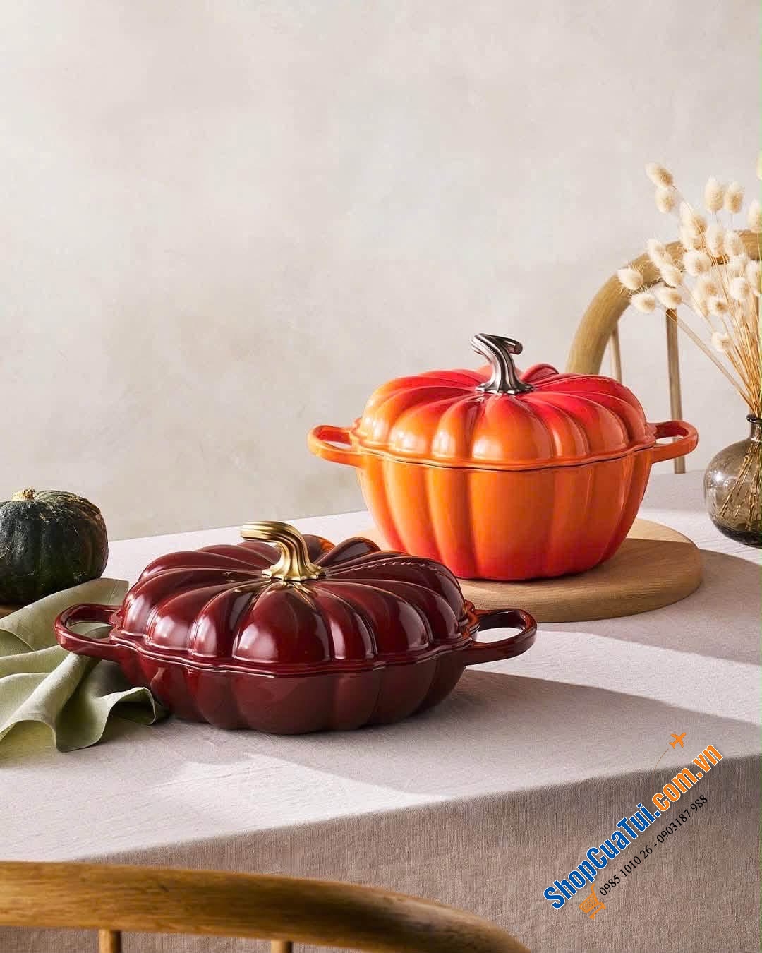 Marmite Rhone 24cm lòng đen núm vàng - Bí Ngô Rhone 28cm.