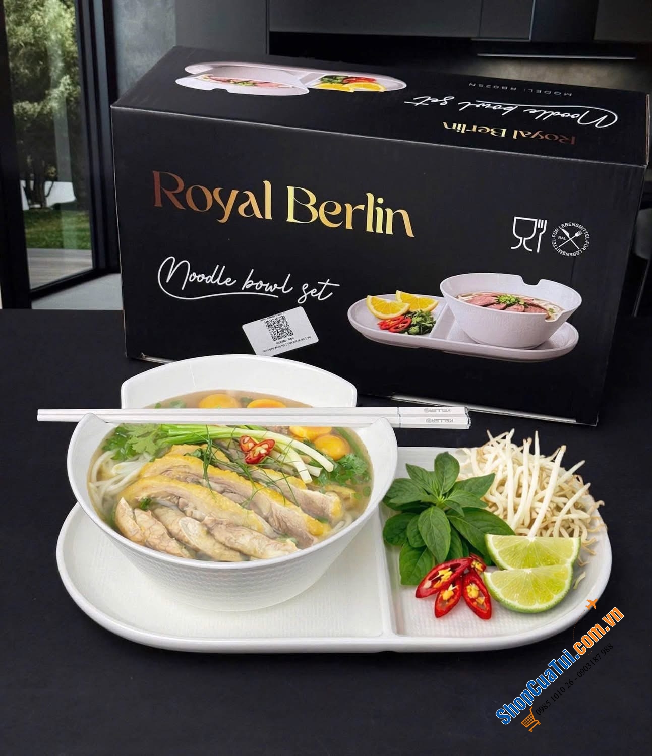 Set 2 bát ăn phở kèm 2 đĩa của Royal Berlin.