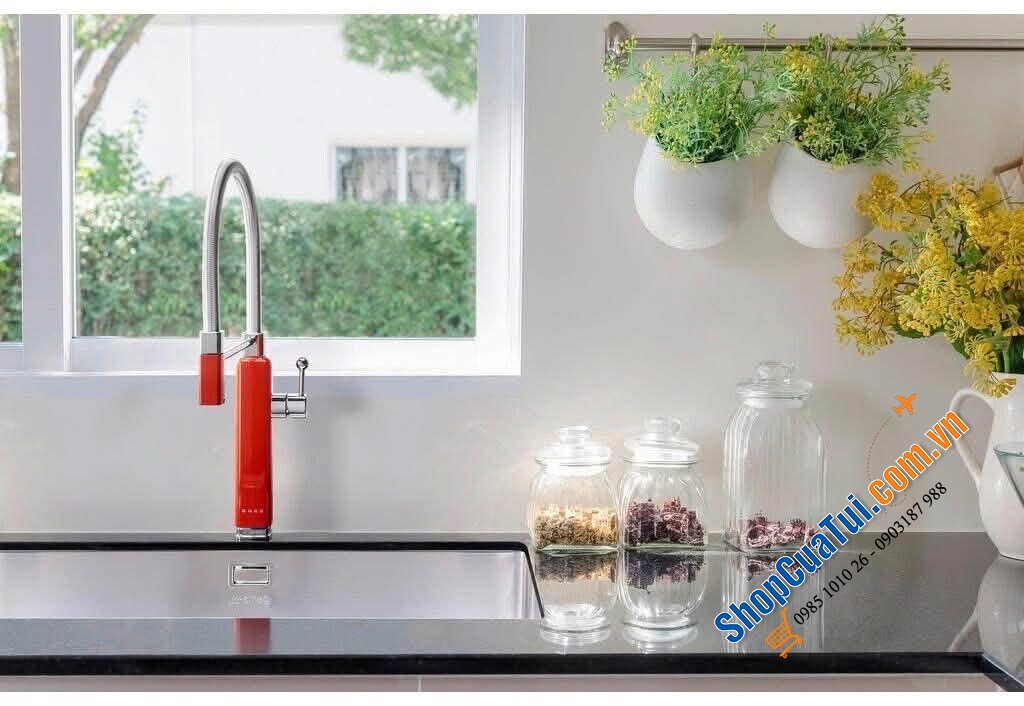 Vòi rửa bát SMEG.