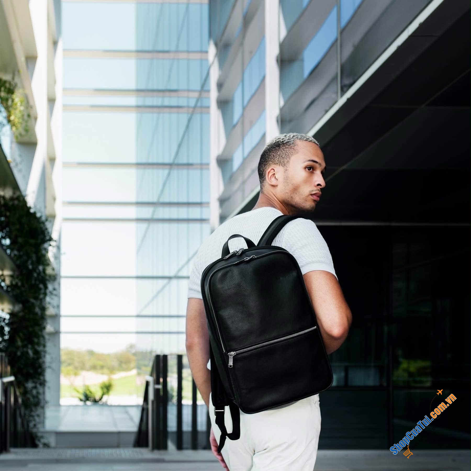 Balo da Samsonite Classic Leather Slim Backpack.