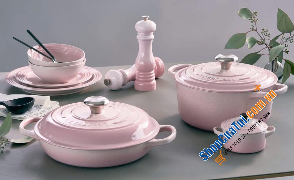 NỒI CHẢO LE CREUSET BRAISER 22cm SHELL PINK - TONE MÀU ĐỐN TIM NHỮNG CÔ NÀNG KẸO NGỌT.