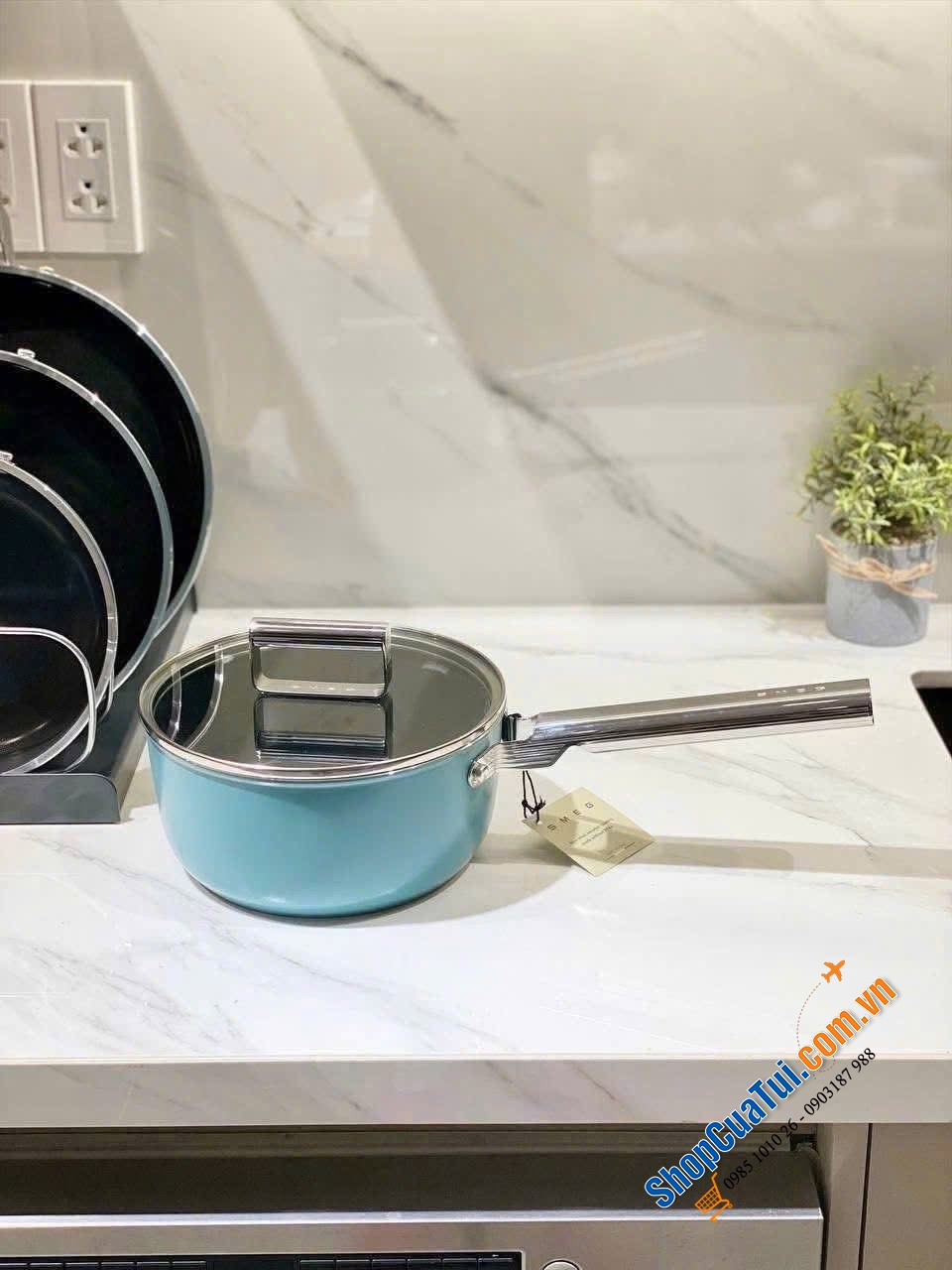 Nồi, Chảo SMEG xanh ngọc màu mới siêu đẹp và công nghệ chống dính mới.
