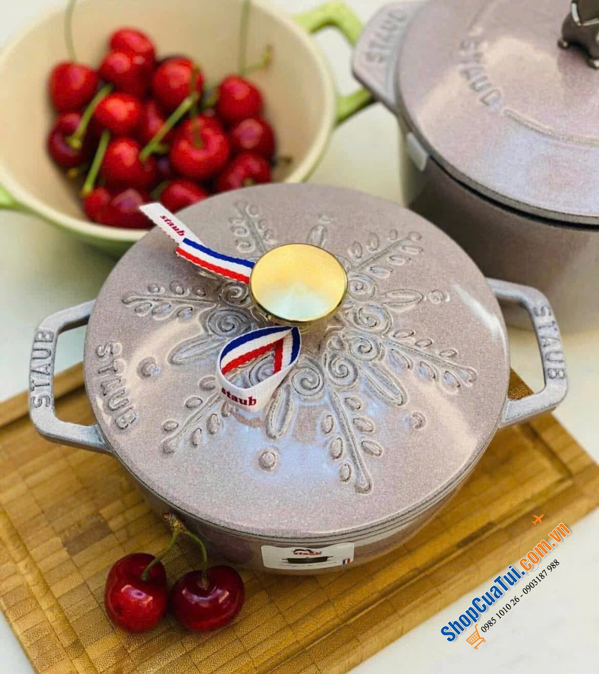 Nồi gang Staub bông tuyết 16cm 1.1L.