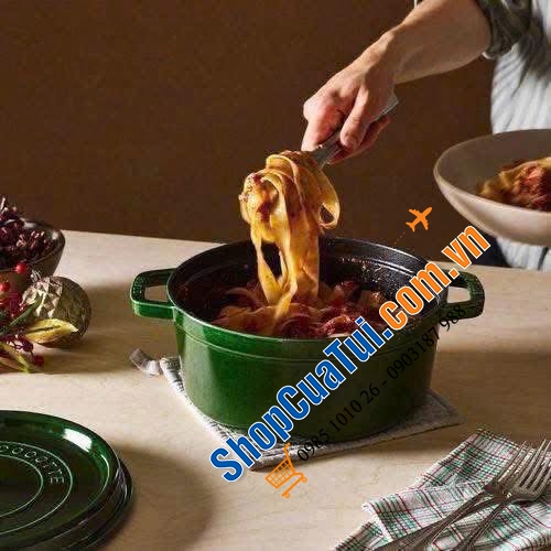 Nồi gang đúc STAUB xanh rêu 18cm - 20cm - 24cm.