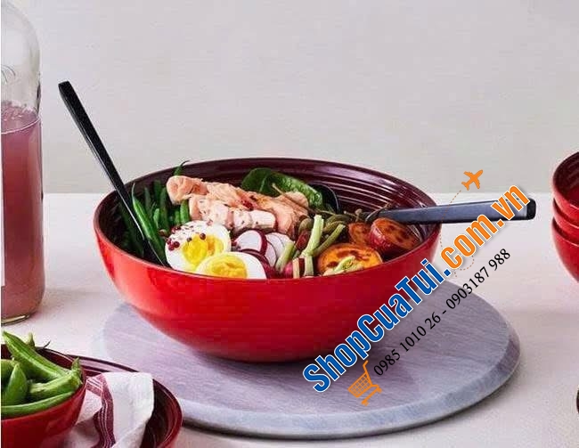 Bát Le creuset 2.2L 24cm màu đỏ.