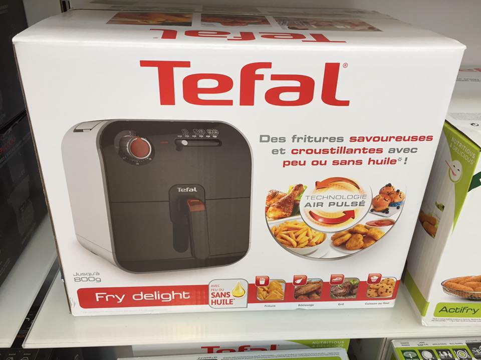 Nồi chiên không dầu Tefal FX1000.