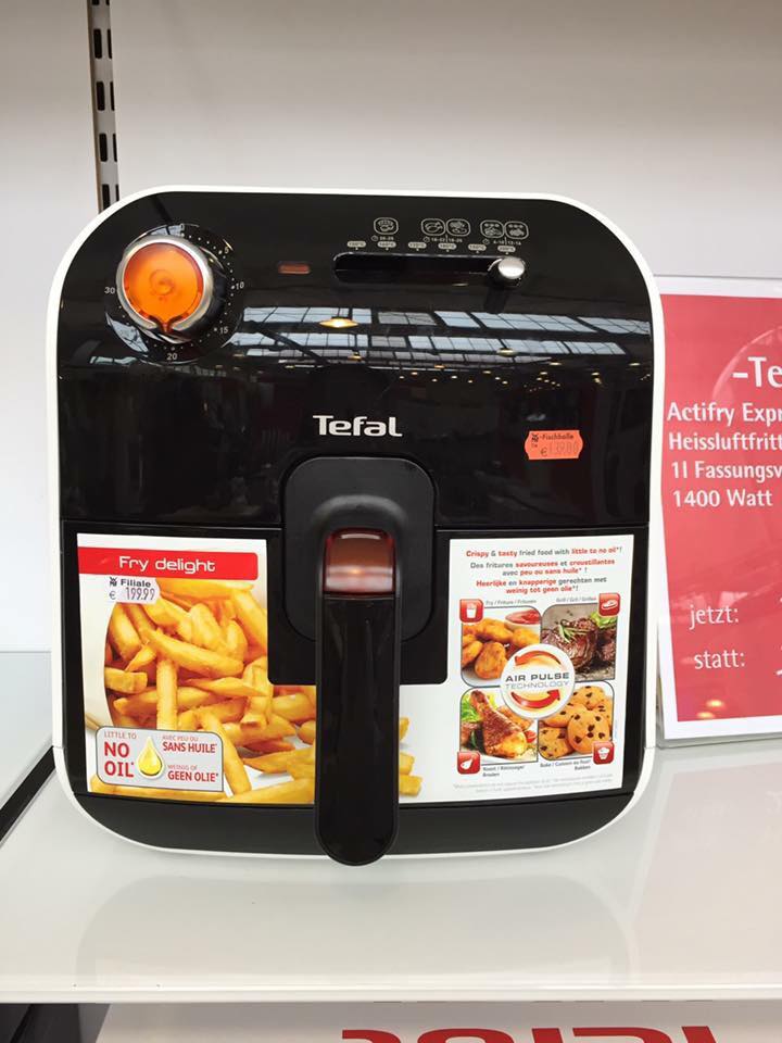 Nồi chiên không dầu Tefal FX1000.