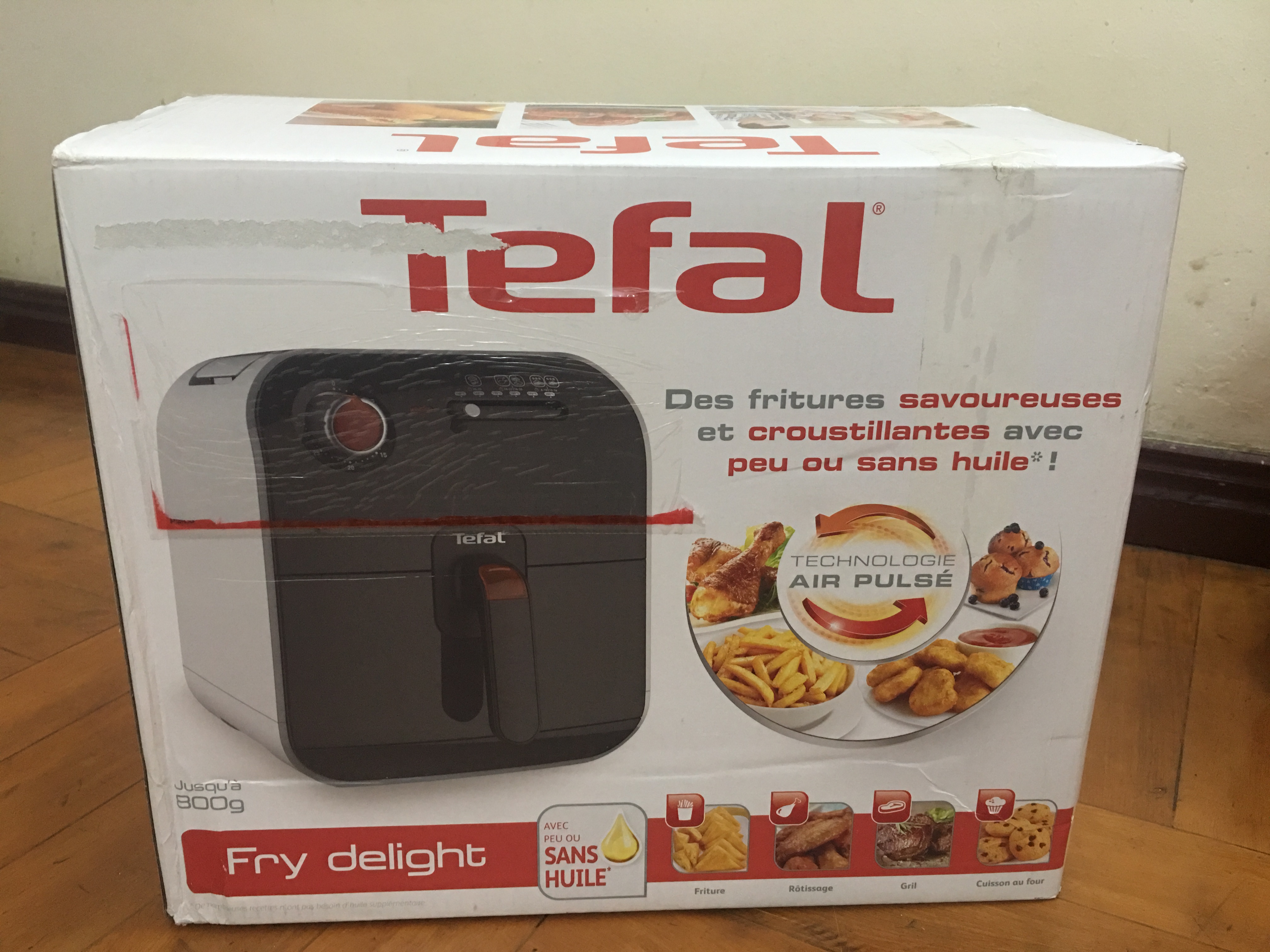 Nồi chiên không dầu Tefal FX1000.
