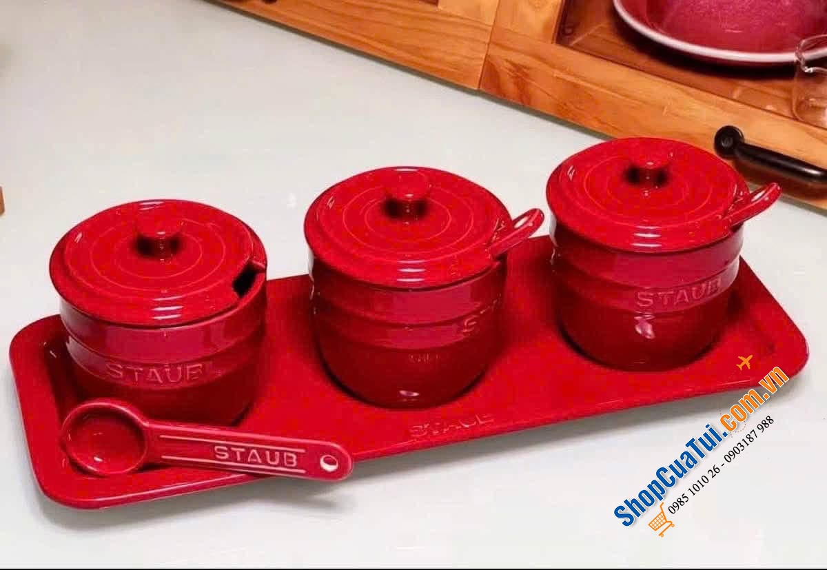 SET GIA VỊ STAUB ĐỎ.