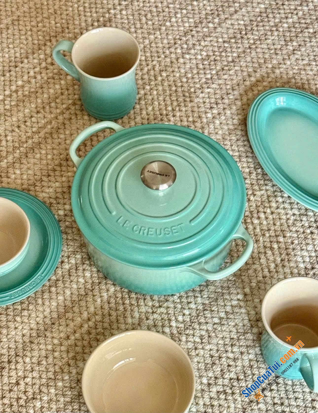 Nồi Le Creuset Cool Mint -  size 18cm và 20cm.