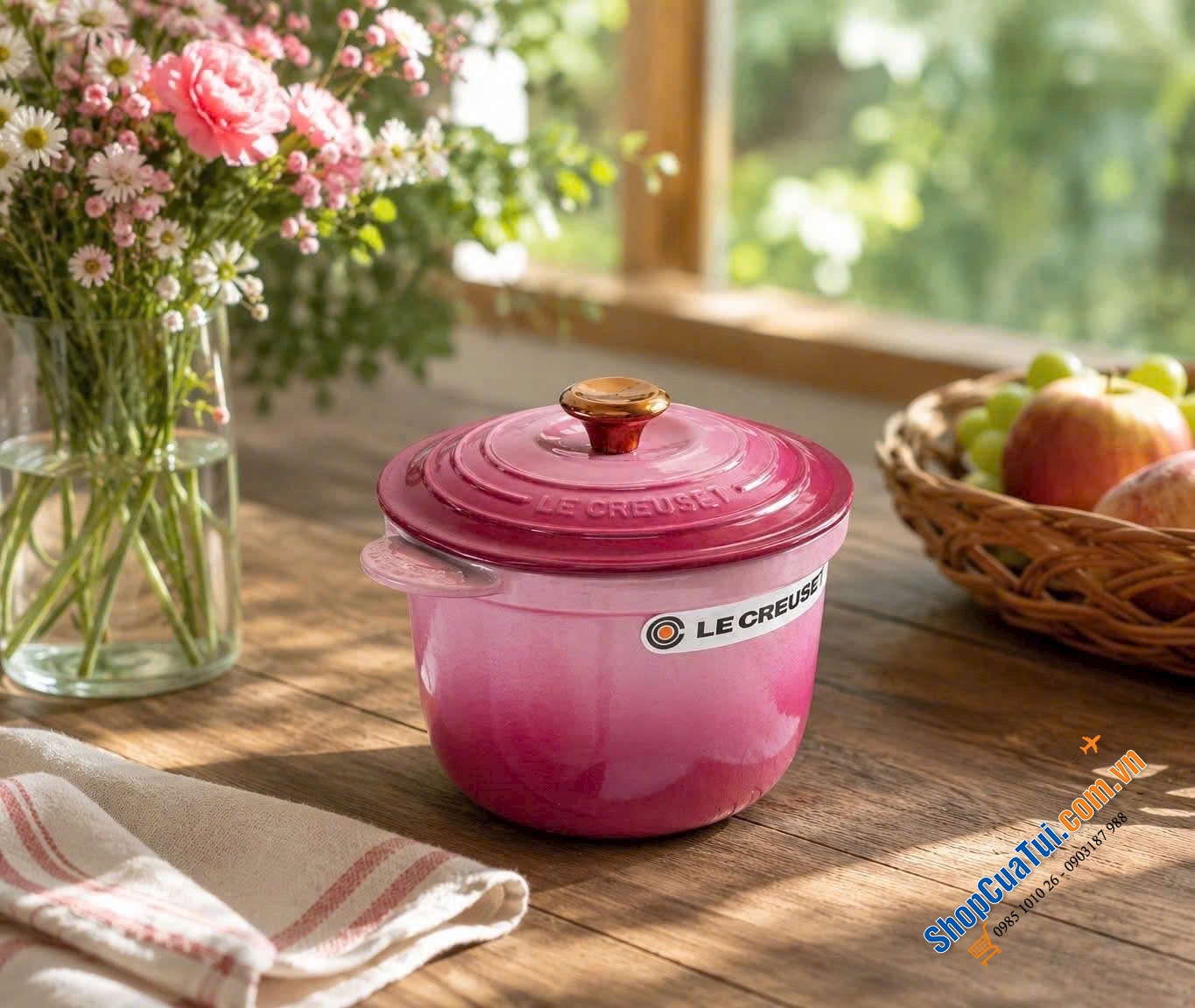 Nồi gang Le Creuset Rice Pot 20cm màu hồng Berry.
