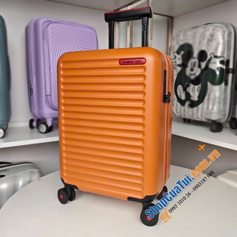 Valy Samsonite TOIIS size 20 inch.