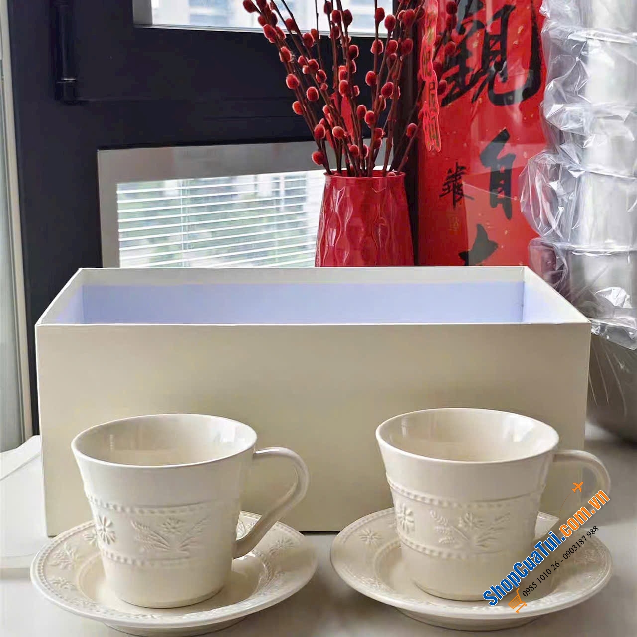 Bộ tách trà 4 món Staub Daisy.