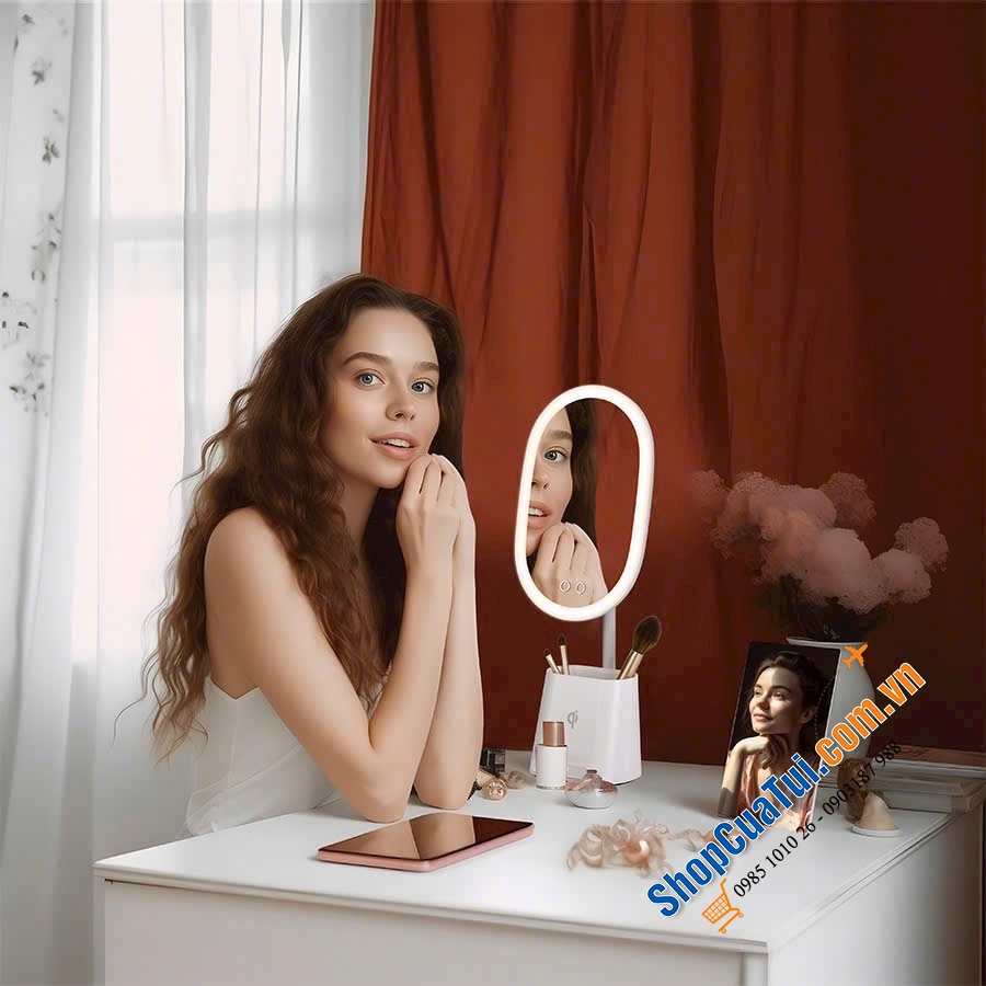Gương trang điểm cảm ứng tích hợp đèn LED kèm sạc không dây WILIT UL - QU11 cao cấp.