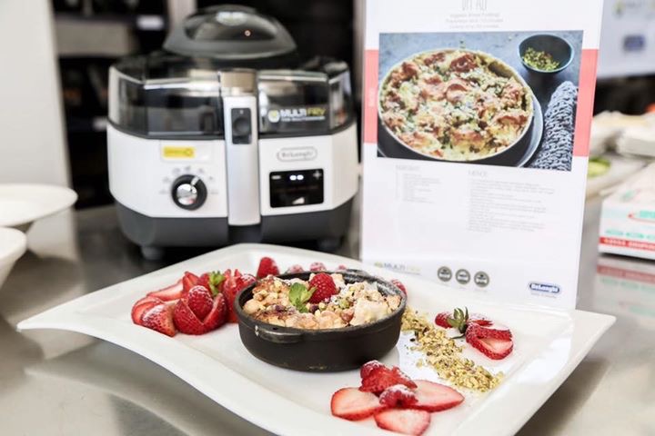 NỒI CHIÊN NƯỚNG KHÔNG DẦU VÀ NẤU ĐA NĂNG Delonghi Multifry FH 1396