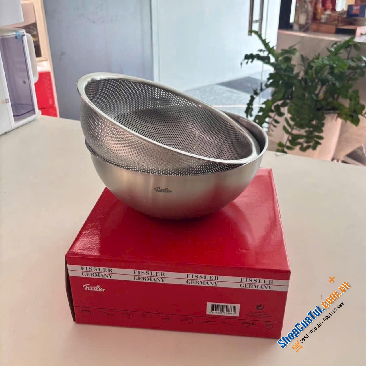 Bộ âu trộn và rổ inox Fissler Essen 24cm.